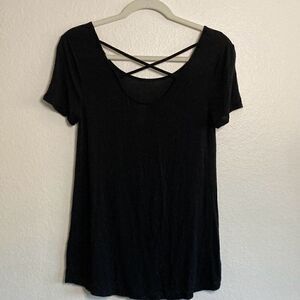 Scoop Neck Criss Cross Back Top Black size Medium